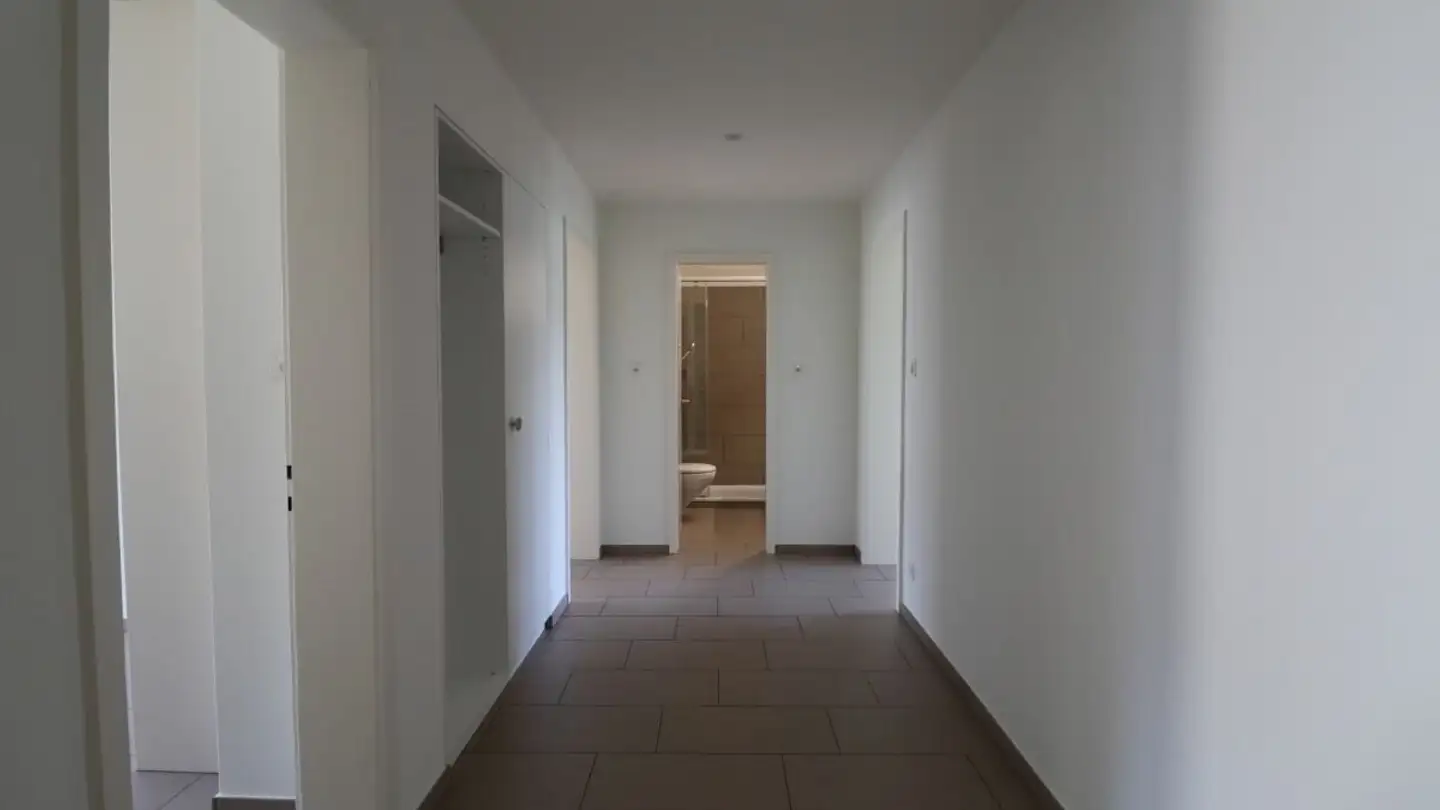 Apartment for rent - Birsstrasse 58, 4052 Basel - Photo 2