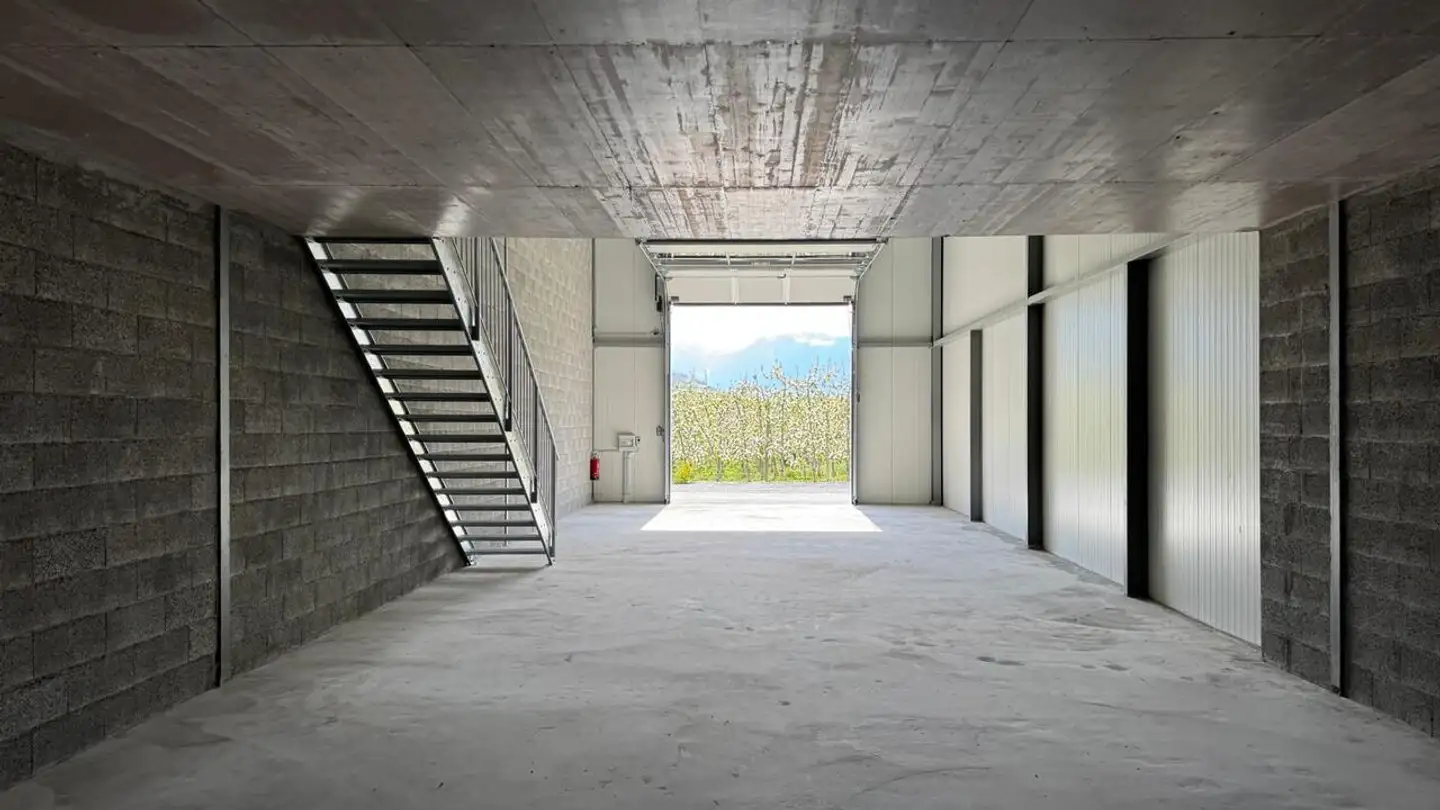 Storage space for rent - 1907 Saxon