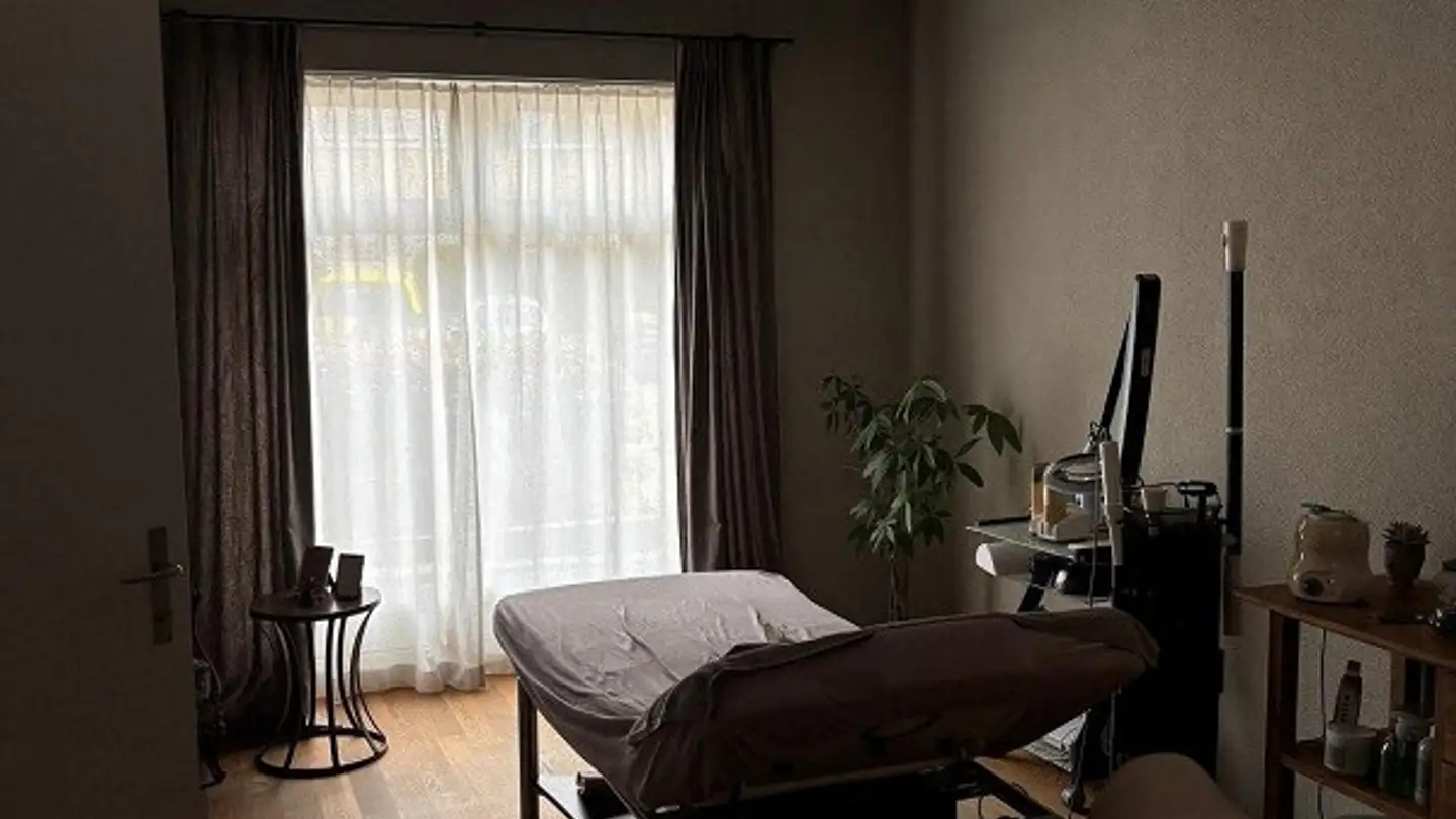 Commerciale in affitto - Gartenstrasse 1, 3110 Münsingen - Foto 2