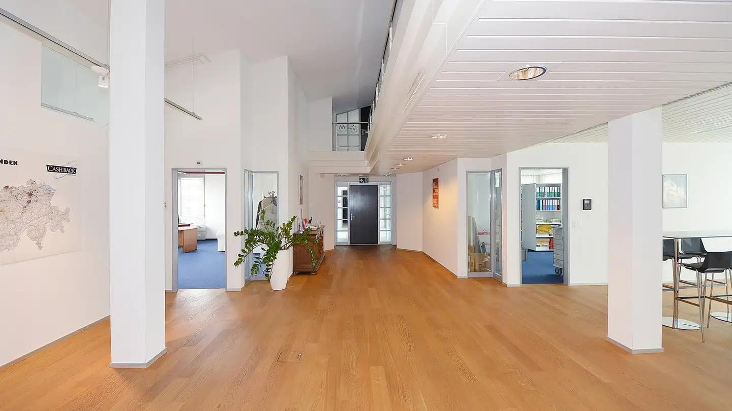 Bürofläche mieten - Gewerbestrasse 11, 6330 Cham