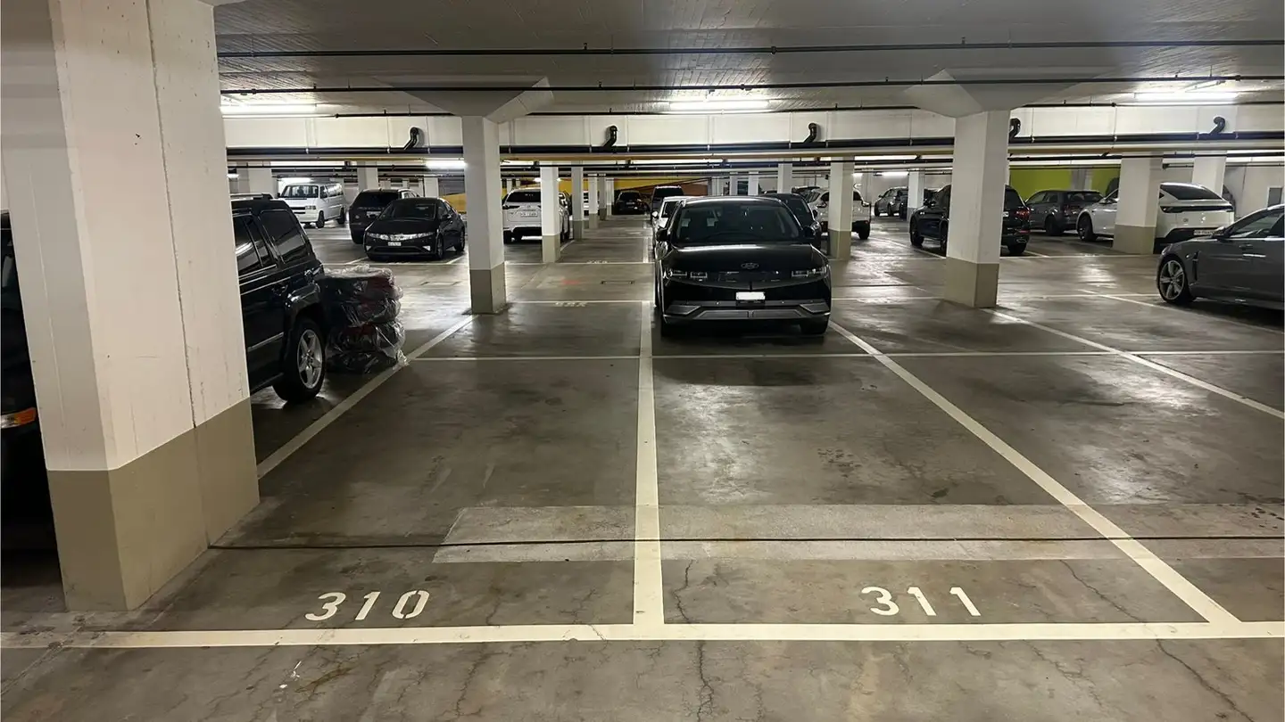 Parcheggio sotterraneo in affitto - Karl-Bürkli-Strasse 5, 8004 Zürich