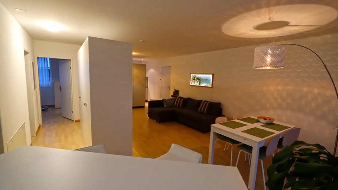 Appartamento ammobiliato in affitto - 6330 Cham - Photo 2