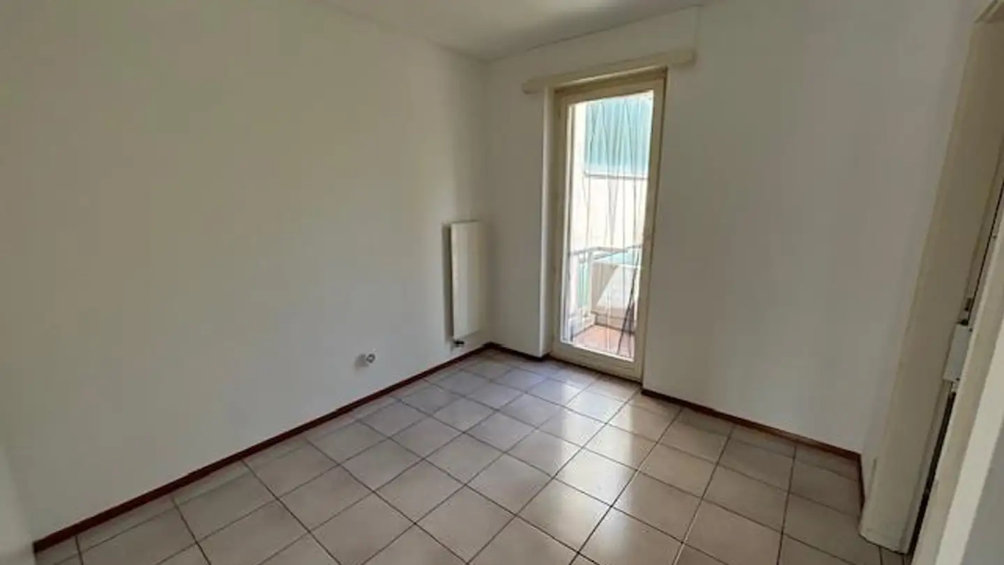 Appartamento in affitto - Via Purasca 7, 6988 Ponte Tresa - Photo 3