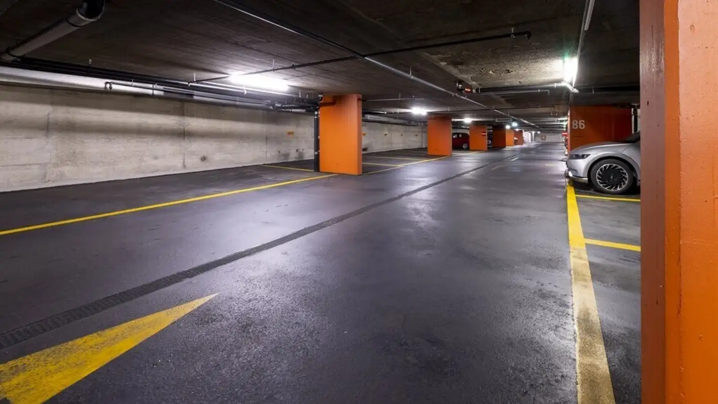 Place de parking souterraine à louer - Baslerstrasse, 4600 Olten - Photo 4