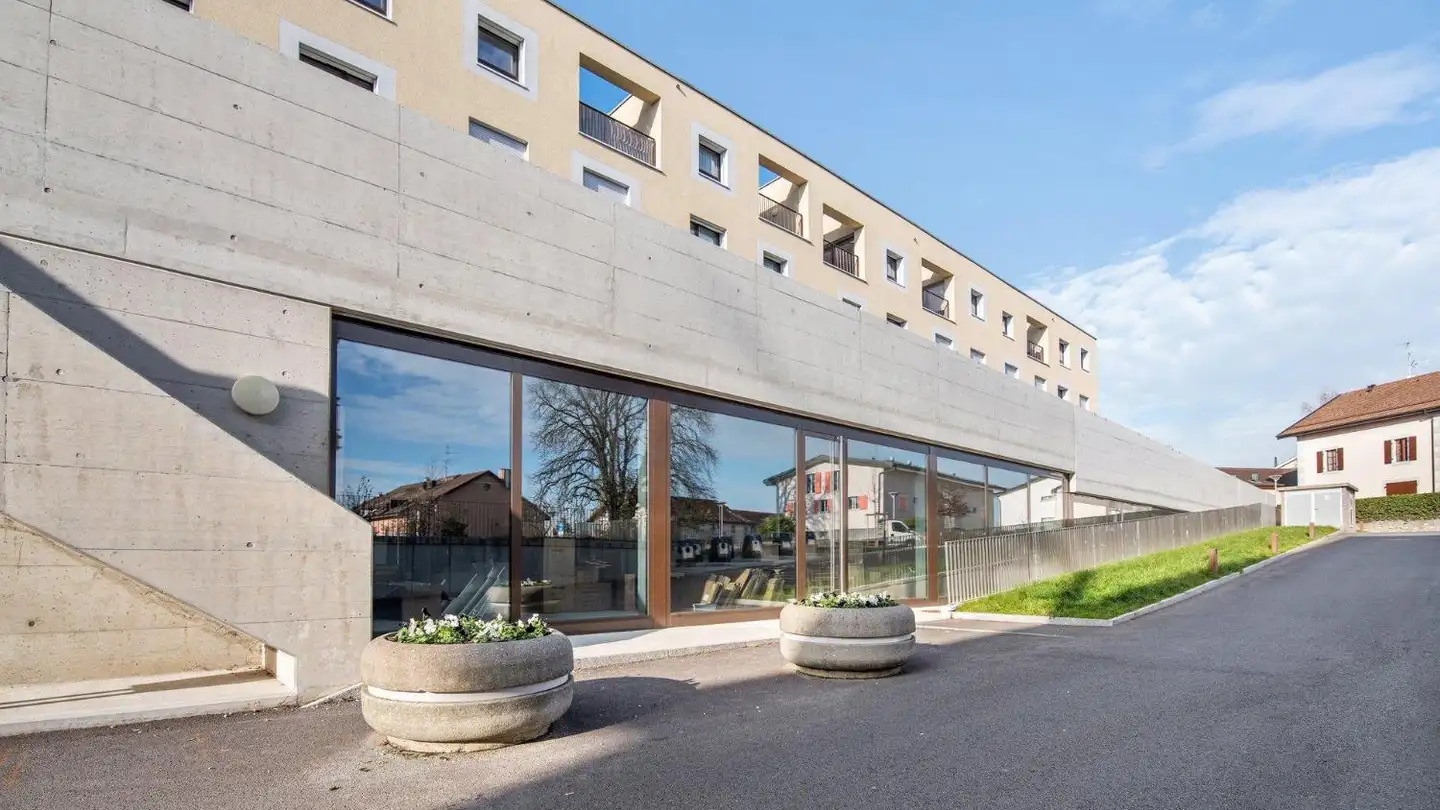 Portico in affitto - Route D' Aire-La-Ville 229, 1242 Satigny