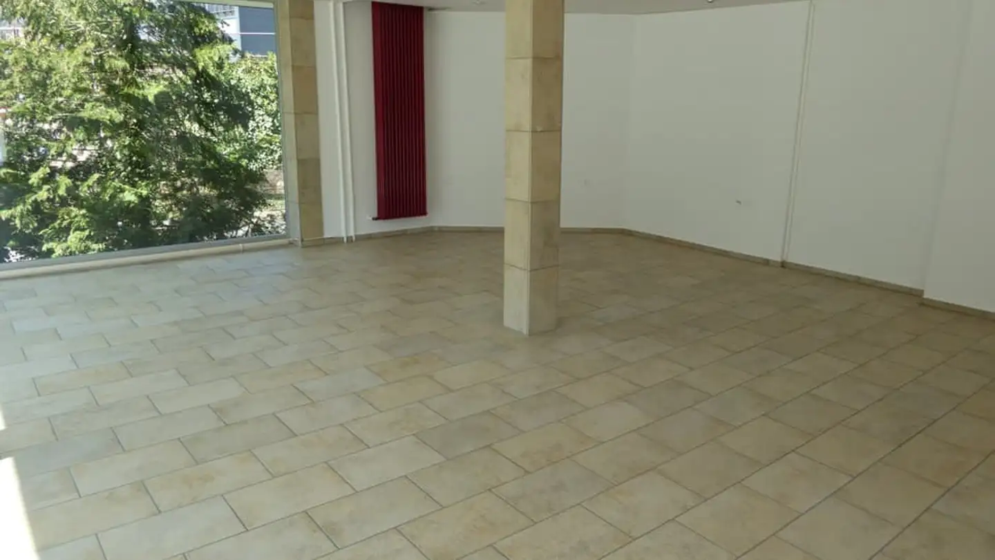 Commercial for rent - Rue Du Viaduc 26, 2740 Moutier - Photo 2