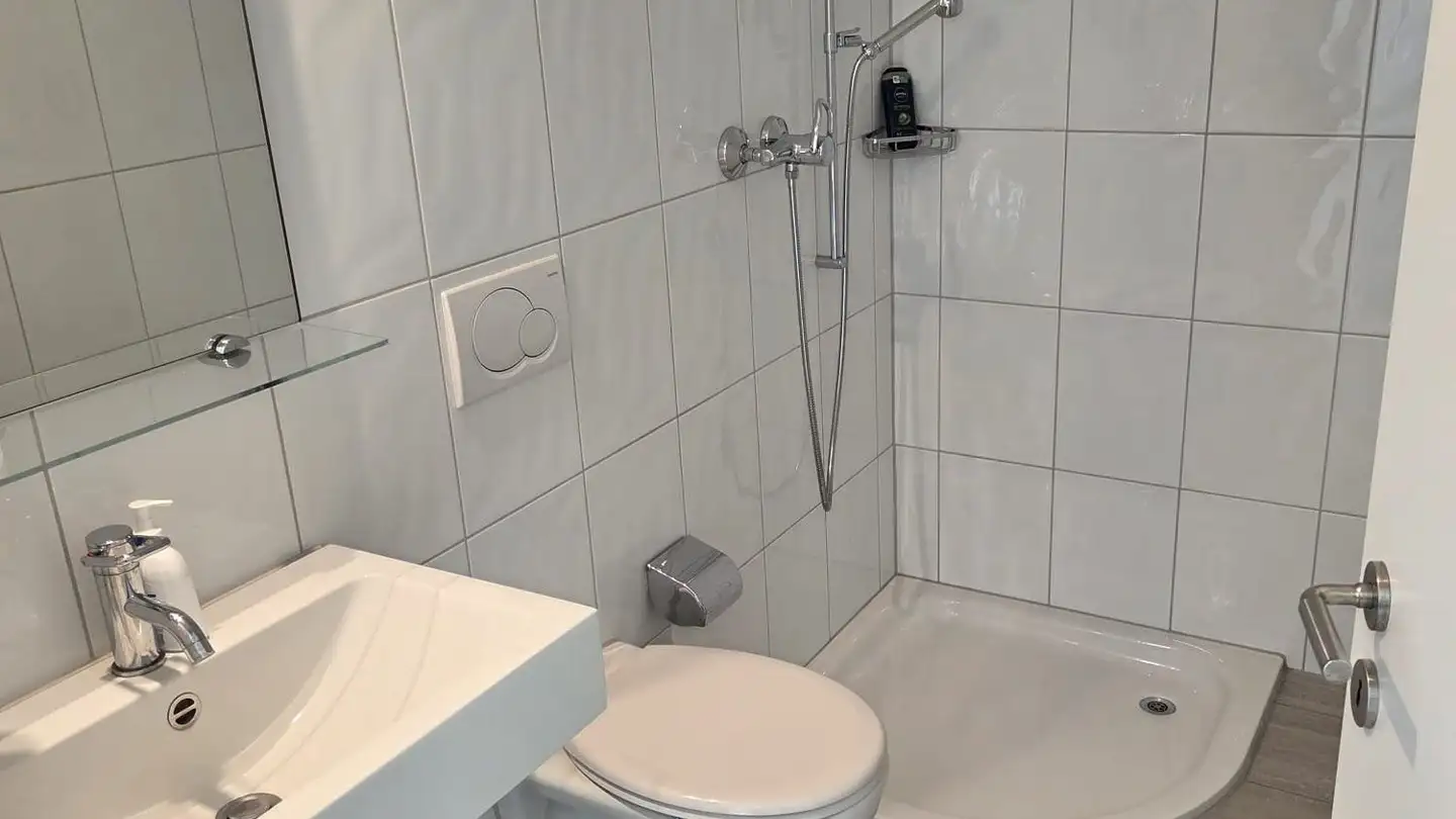 Office space for rent - Bahnmatt 27, 6340 Baar