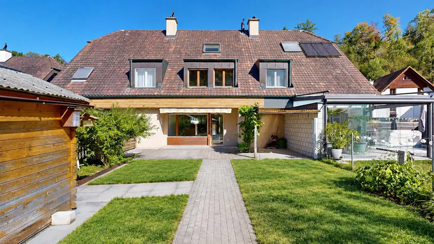 Row house for sale - Tiefenmattstrasse 31, 4434 Hölstein