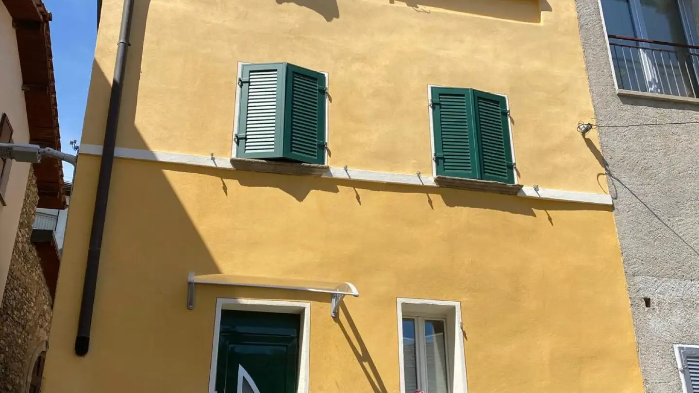 Single house for sale - 6986 Novaggio