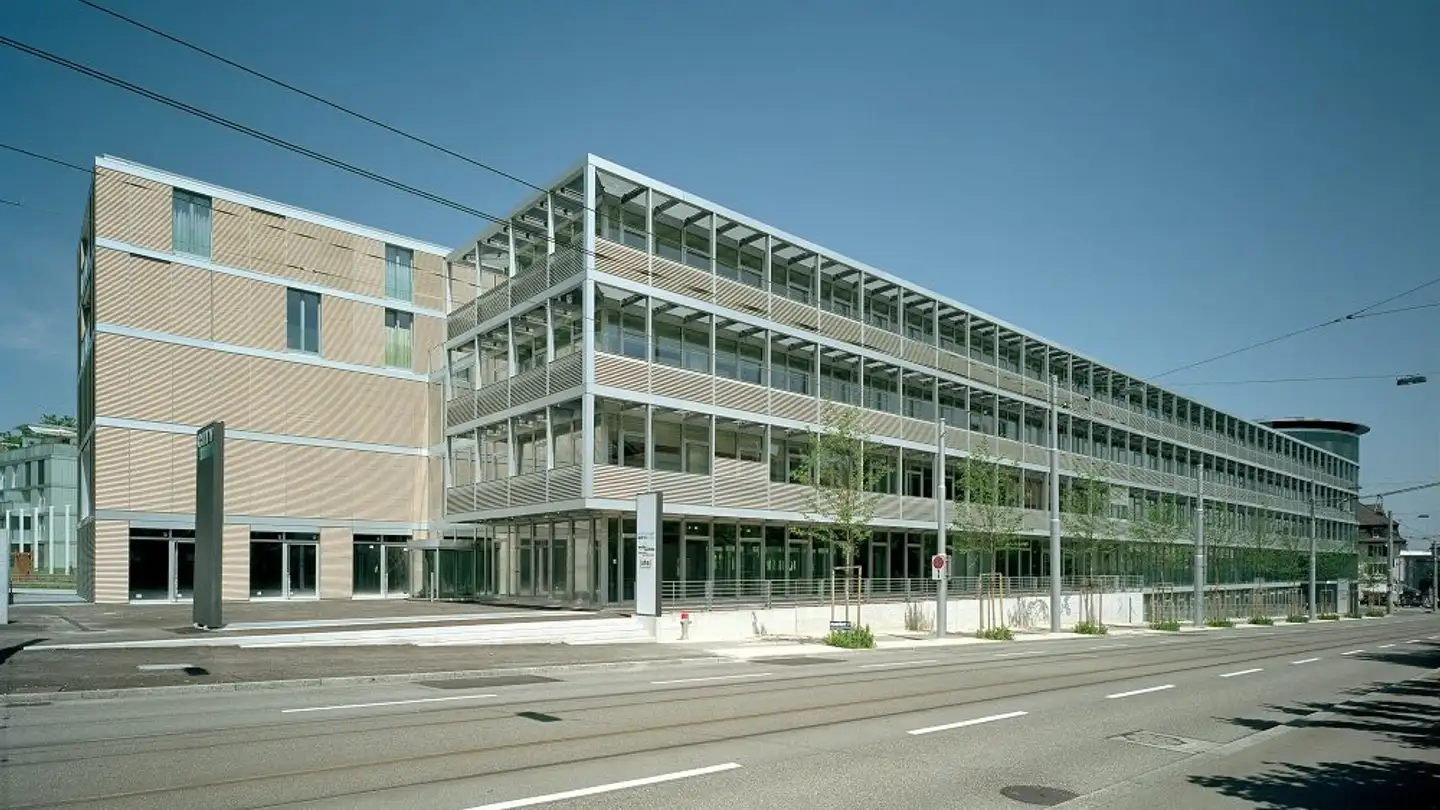 Garage individuel à louer - Oerlikonerstrasse 54, 8057 Zürich
