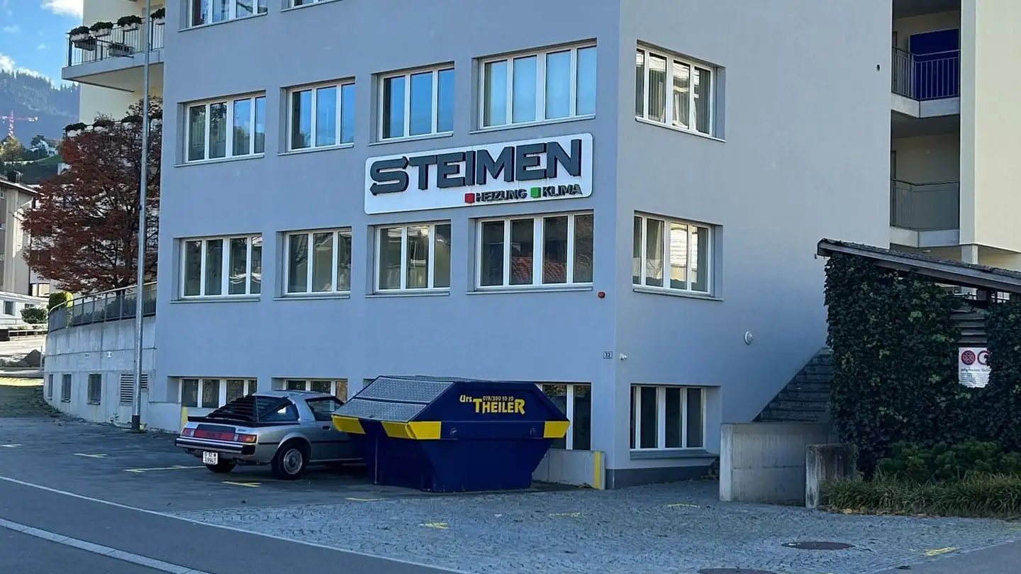 Commercial à louer - Roosstrasse 32, 8832 Wollerau