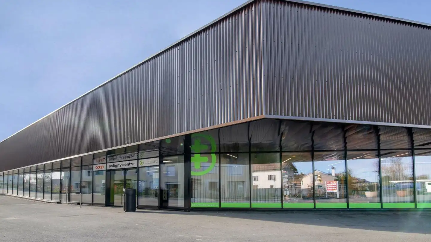 Arcade for rent - Route D' Aire-La-Ville 229, 1242 Satigny