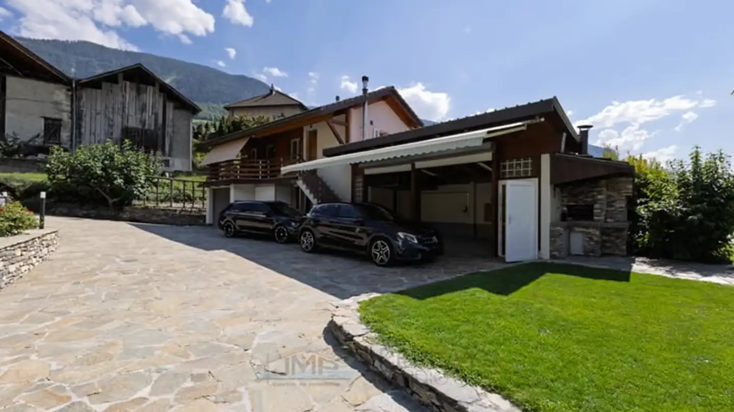Single house for sale - 3977 Granges VS - Photo 2