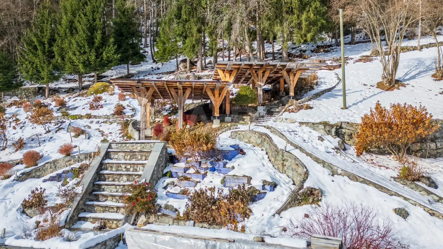 Constructible plot for sale - 1922 Salvan