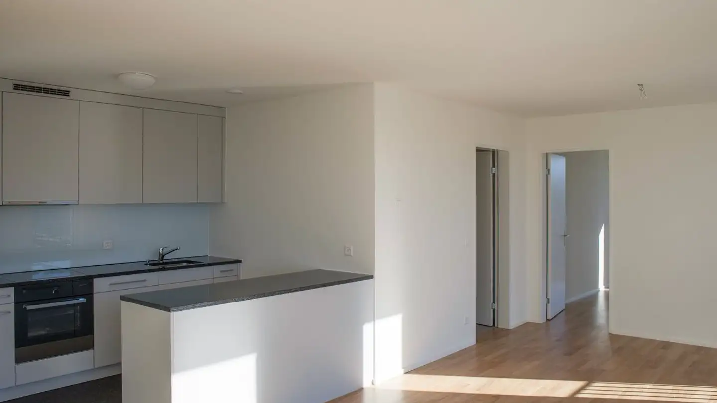 Appartamento in affitto - Bahnhofstrasse 6, 5034 Suhr - Photo 2