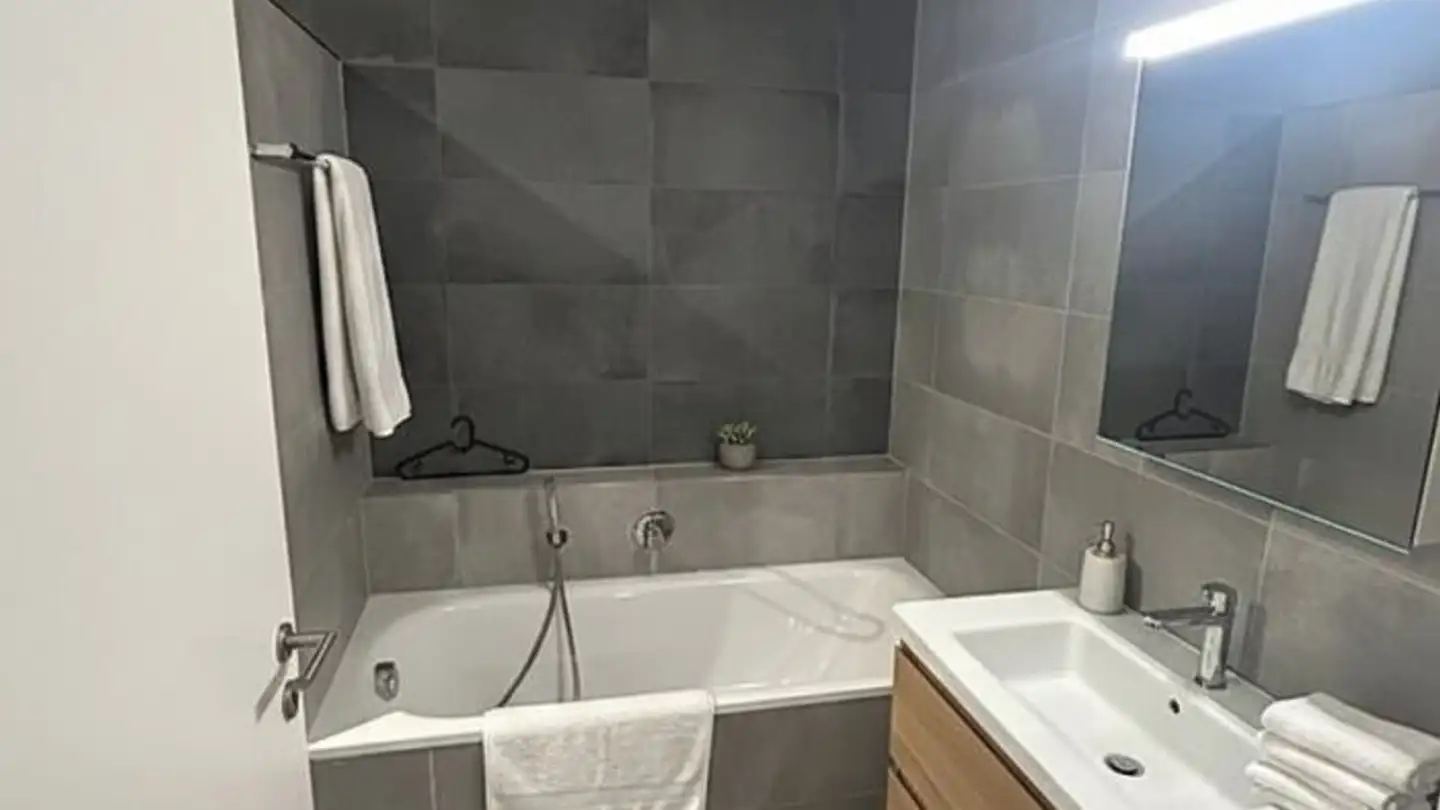 Appartamento in affitto - Rue Des Pralaz 21, 2034 Peseux - Foto 4