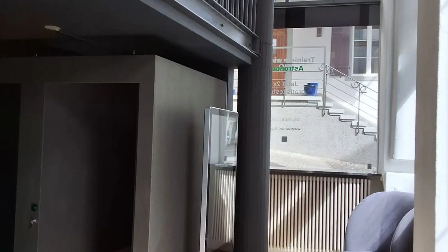 Commerciale in affitto - Seestrasse 9, 8640 Rapperswil SG
