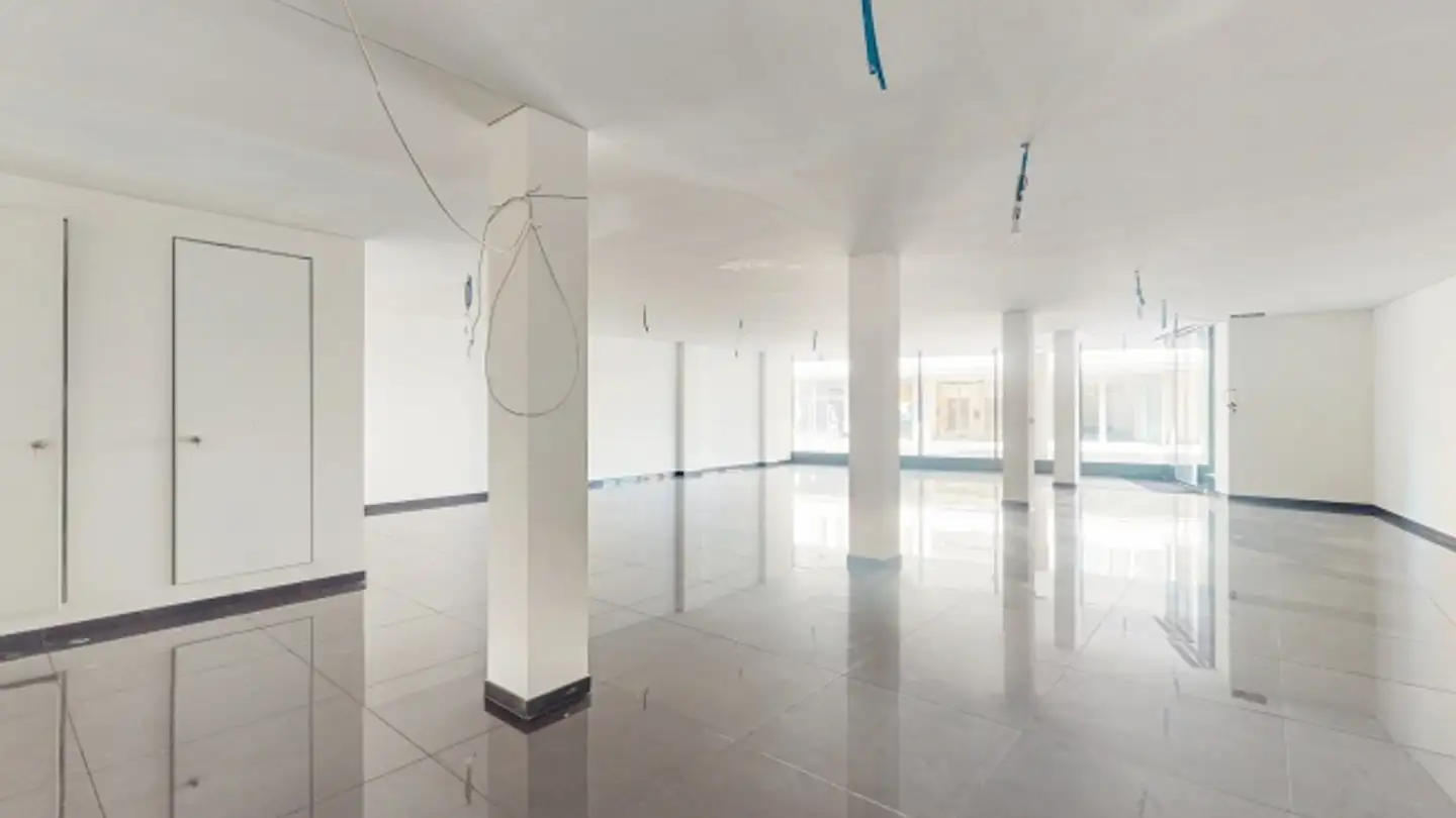 Spazio ufficio in affitto - Riva Paradiso 18, 6900 Paradiso - Photo 3