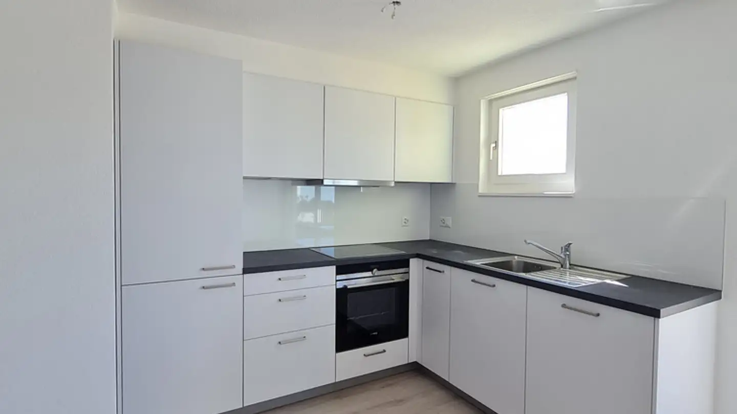 Apartment for rent - Rue Du Temple 24, 2800 Delémont - Photo 3