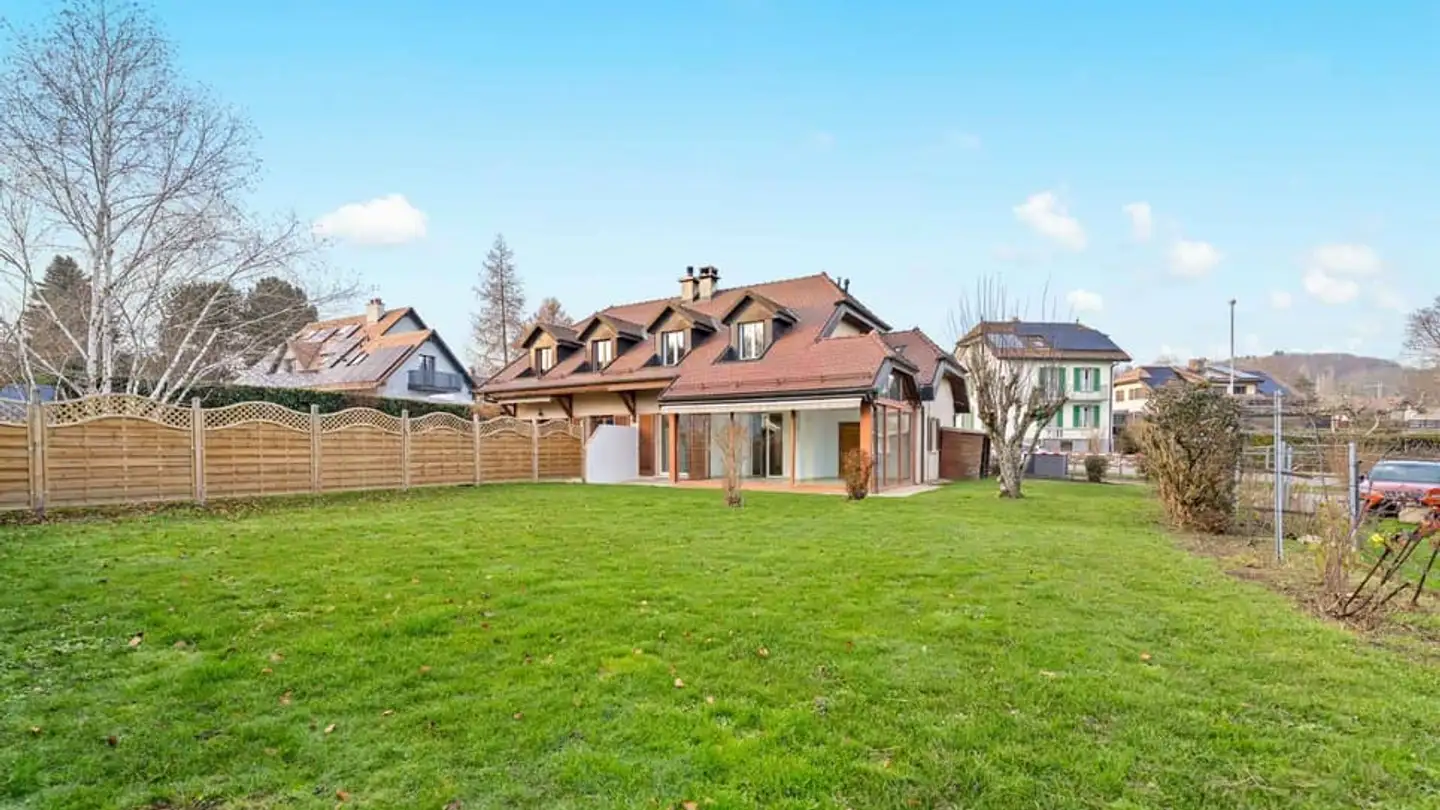 Appartement à louer - 1169 Yens