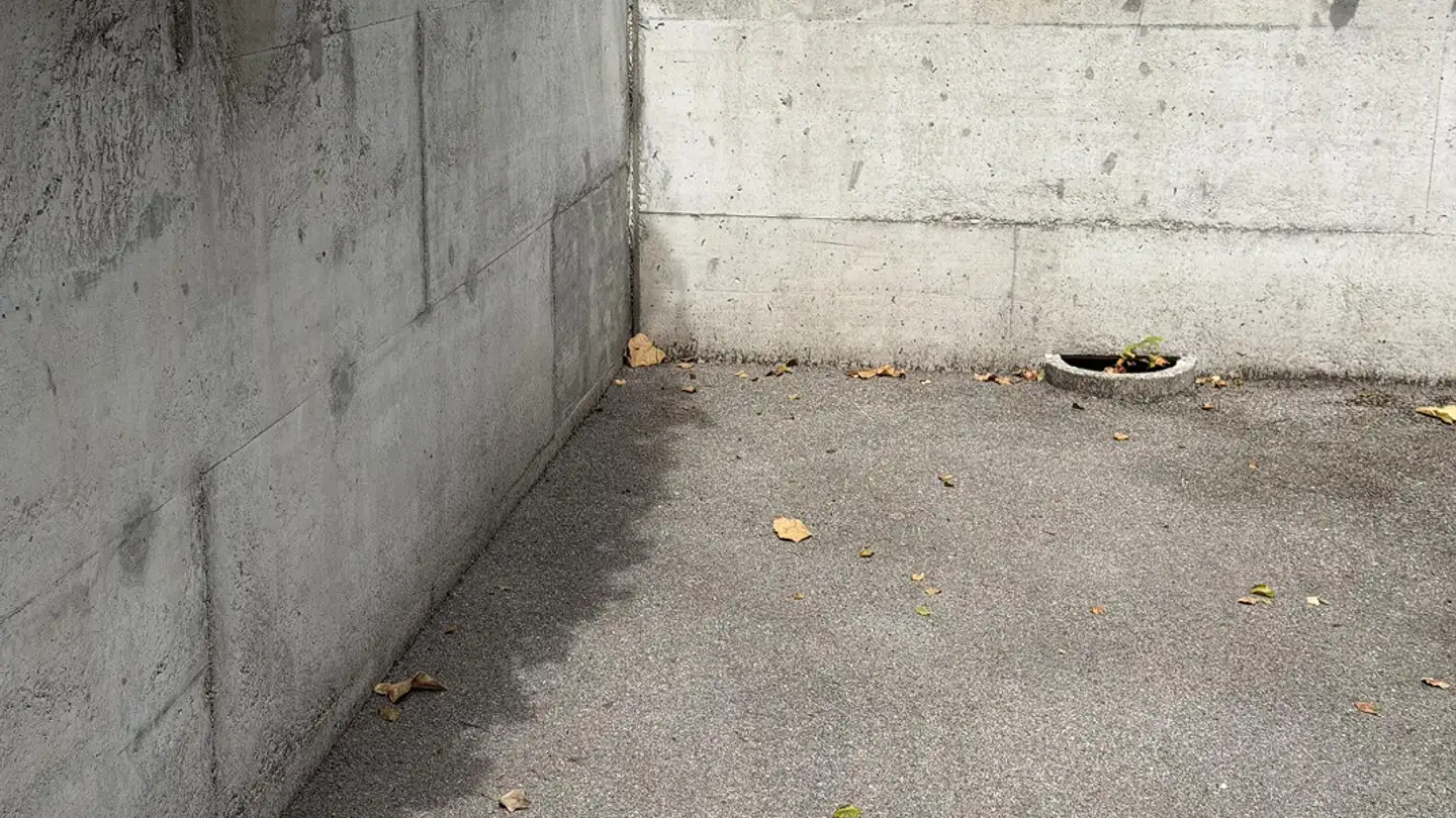 Parkplatz im Freien mieten - Heliosstrasse, 8032 Zürich