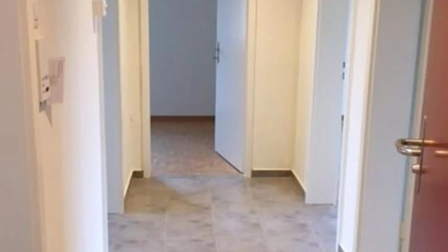 Apartment for rent - Zehntenstrasse 8, 4133 Pratteln - Photo 2