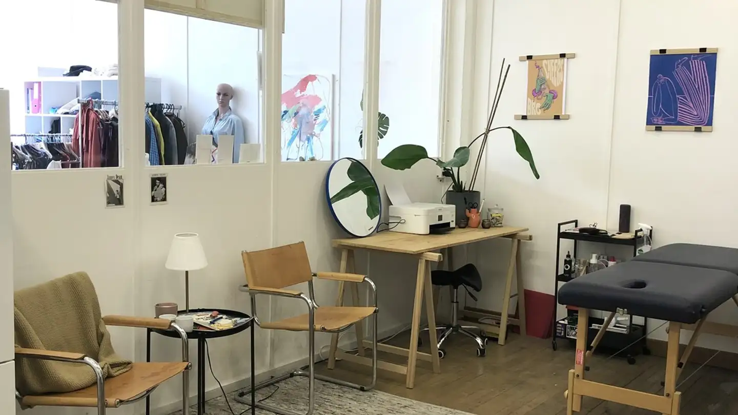 Commercial for rent - 8200 Schaffhausen - Photo 3