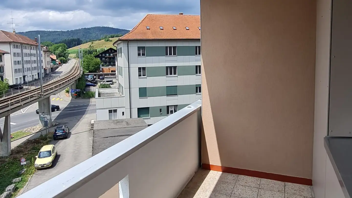 Wohnung mieten - Grand-Rue 64, 2710 Tavannes - Foto 3