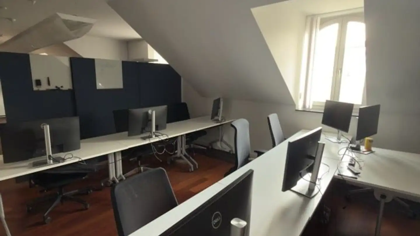 Spazio ufficio in affitto - Rue Jaquet-Droz 43, 2300 La Chaux-de-Fonds