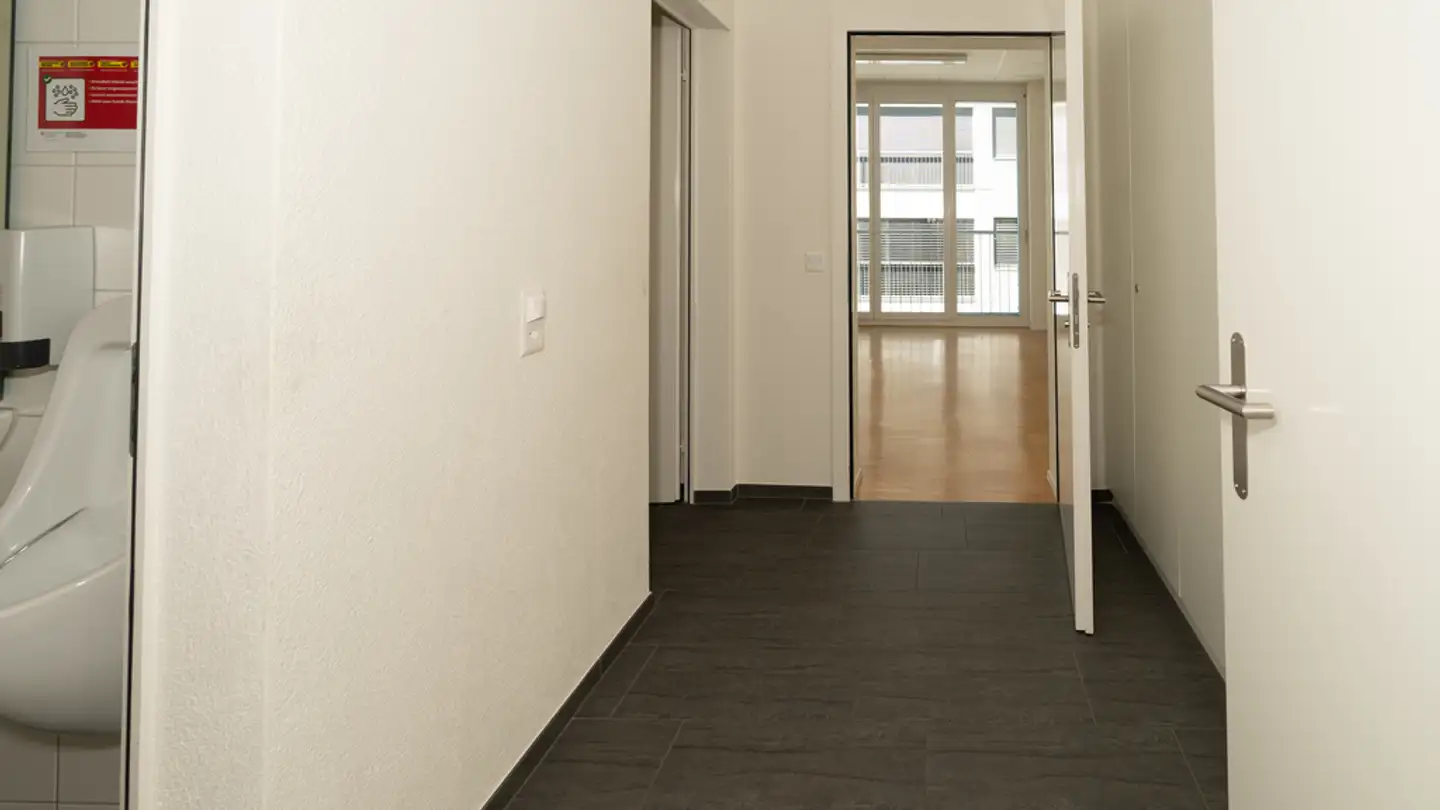 Spazio ufficio in affitto - Kornhausstrasse 27, 8840 Einsiedeln - Photo 4