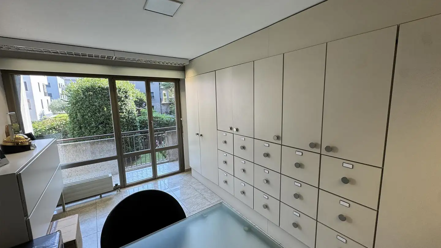 Bürofläche kaufen - 6850 Mendrisio