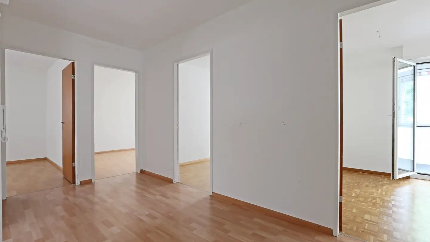 Wohnung mieten - Landhofallee 1, 4153 Reinach BL - Foto 2