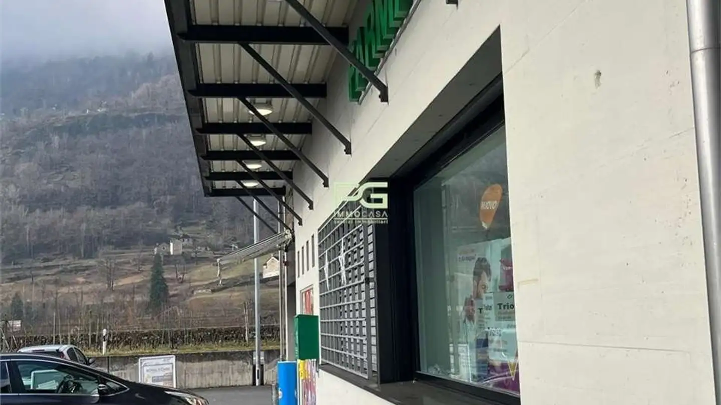 Negozio in affitto - Via Campagna 12, 6713 Malvaglia - Photo 2