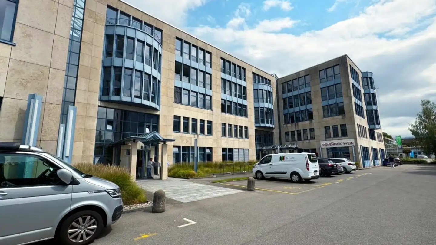 Bureau à louer - Grundstrasse 12, 6343 Rotkreuz - Photo 2