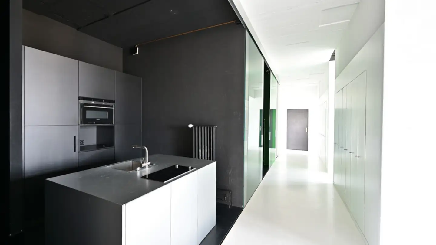 Commercial for rent - Frohburgerstrasse 32, 4132 Muttenz - Photo 2