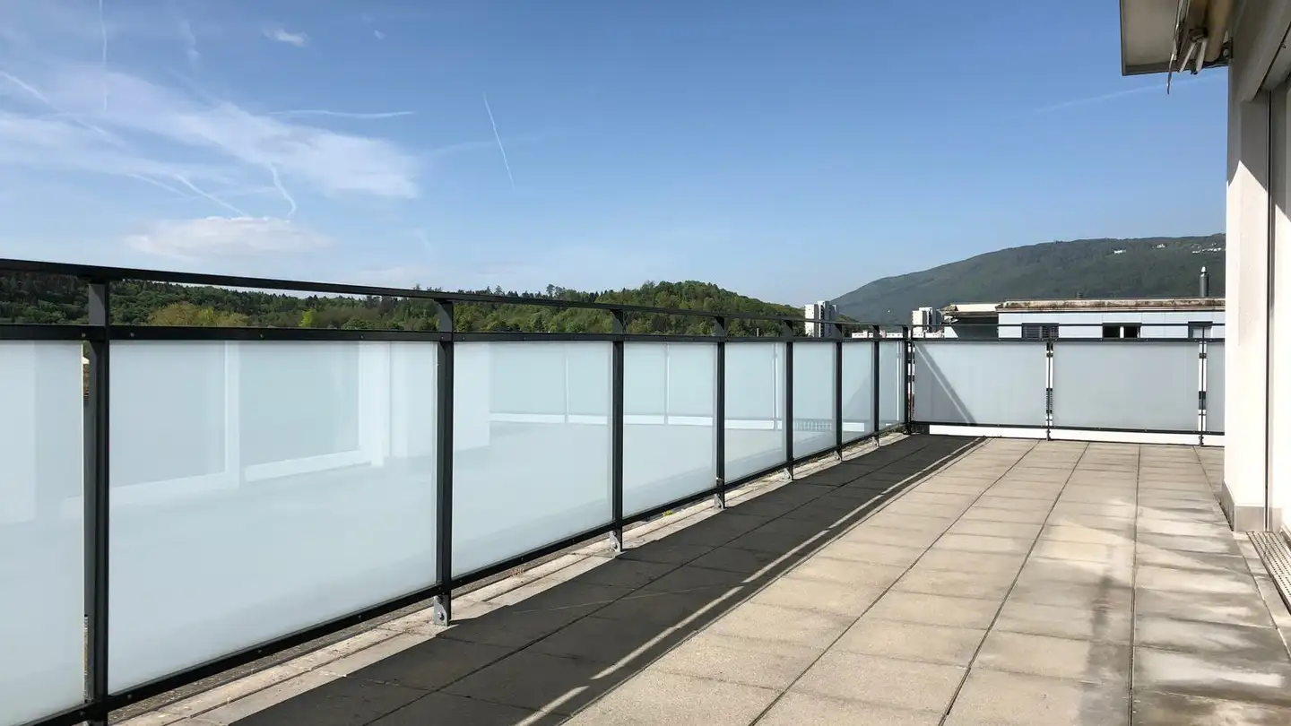 Penthouse for rent - Chemin De Scheuren / Scheurenweg 49, 2504 Biel/Bienne