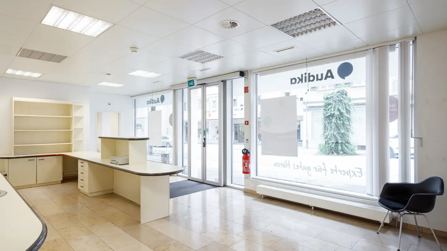 Shop for rent - Bettlachstrasse 20, 2540 Grenchen - Photo 2