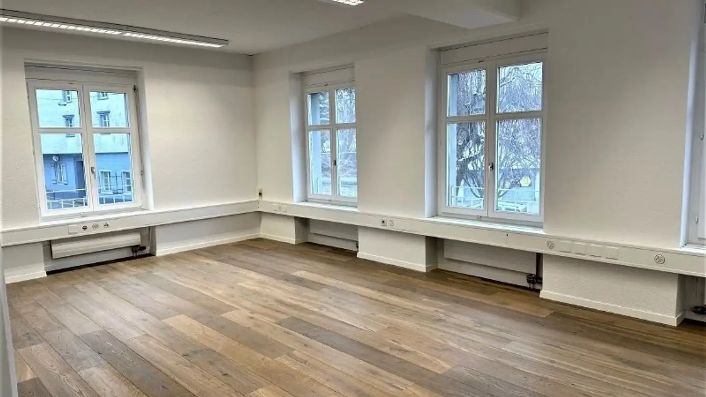 Office space for rent - 9500 Wil SG - Photo 2