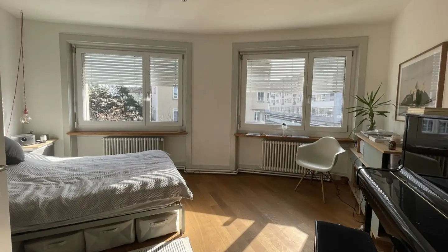 Chambre à louer - Badenerstrasse 672, 8048 Zürich