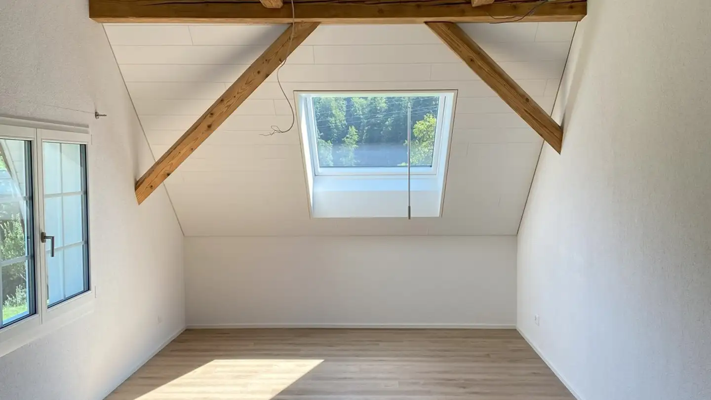 Dachgeschosswohnung mieten - 6126 Daiwil