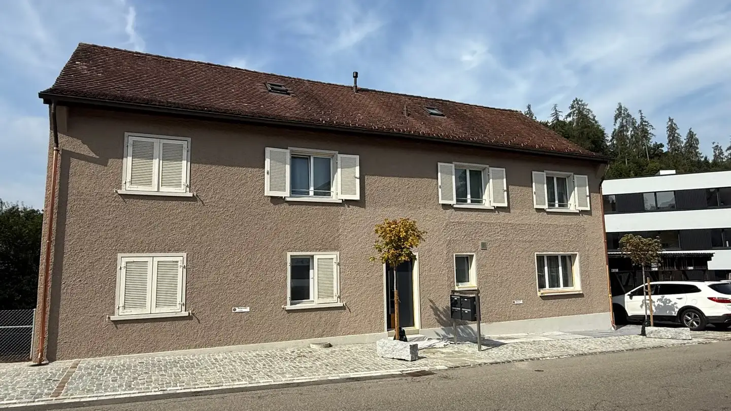 Covered parking space for rent - Engestrasse 35, 8212 Neuhausen am Rheinfall - Photo 3