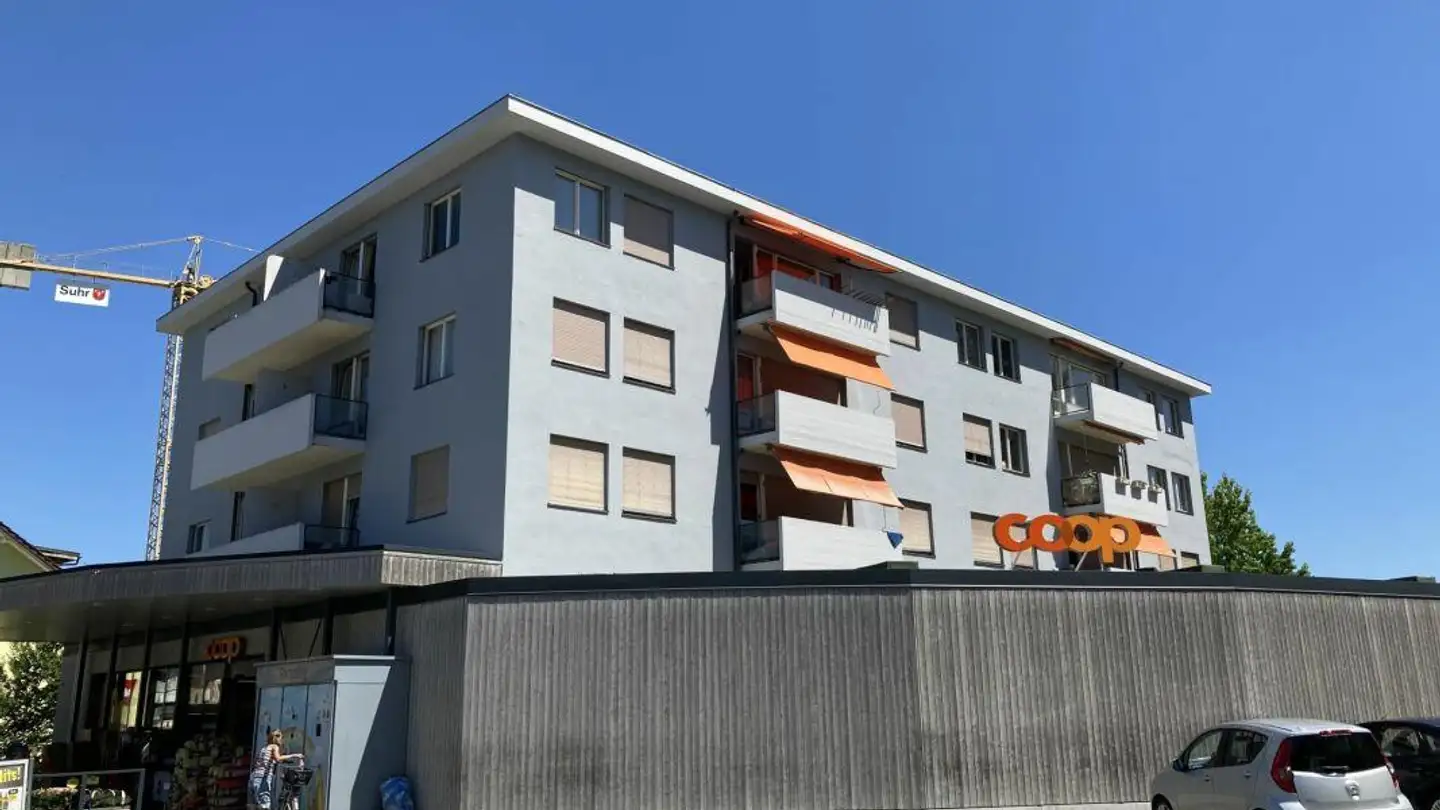 Apartment for rent - Obere Dorfstrasse 12, 5034 Suhr - Photo 2