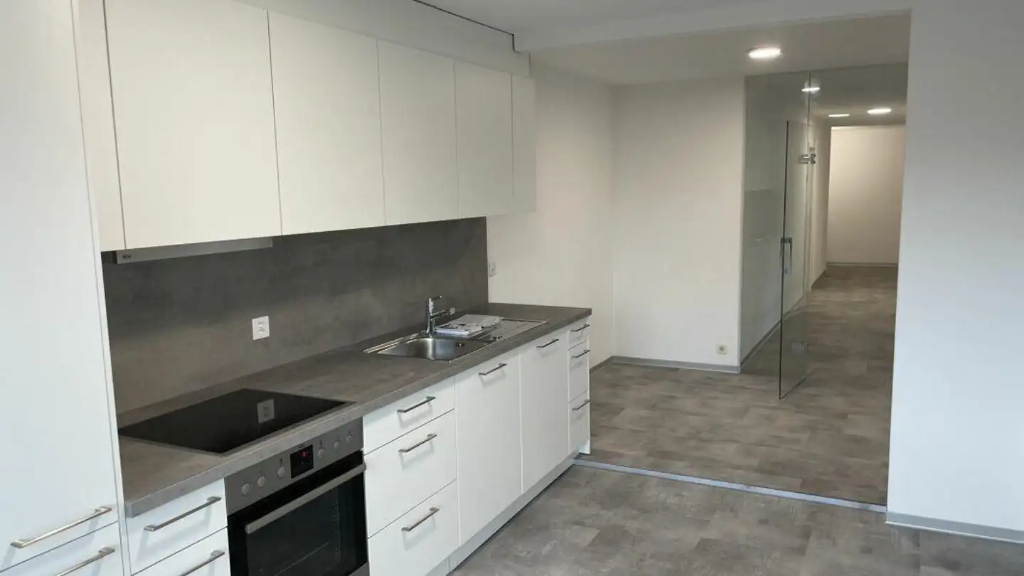 Apartment for rent - Obere Dorfstrasse 12, 5034 Suhr - Photo 3