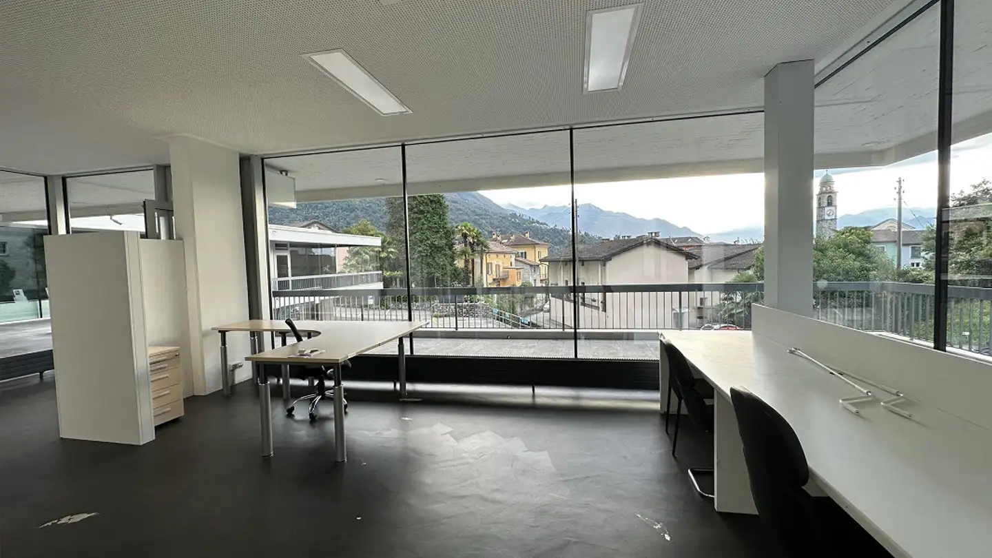 Spazio ufficio in affitto - Via Ai Molini 3, 6616 Losone - Foto 4
