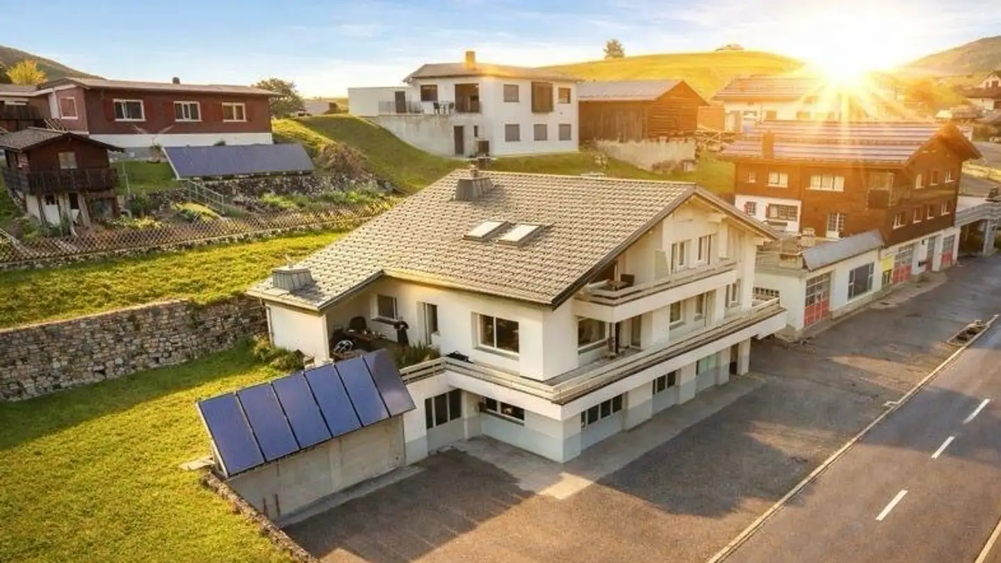 Residential building for sale - Via Sursilvana 96, 7175 Sumvitg