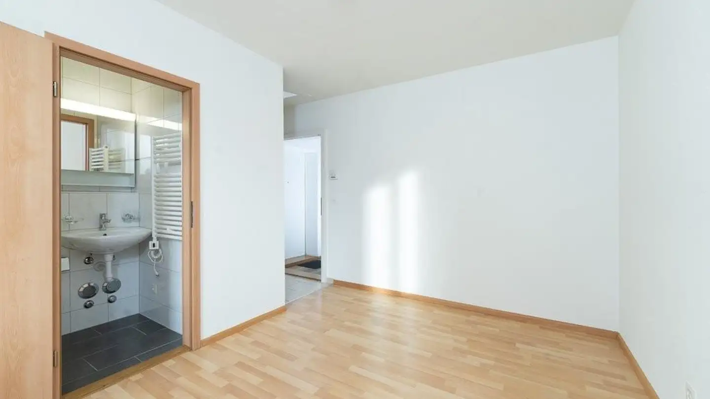 Apartment for rent - Kleinhüningerstrasse 87, 4057 Basel - Photo 2