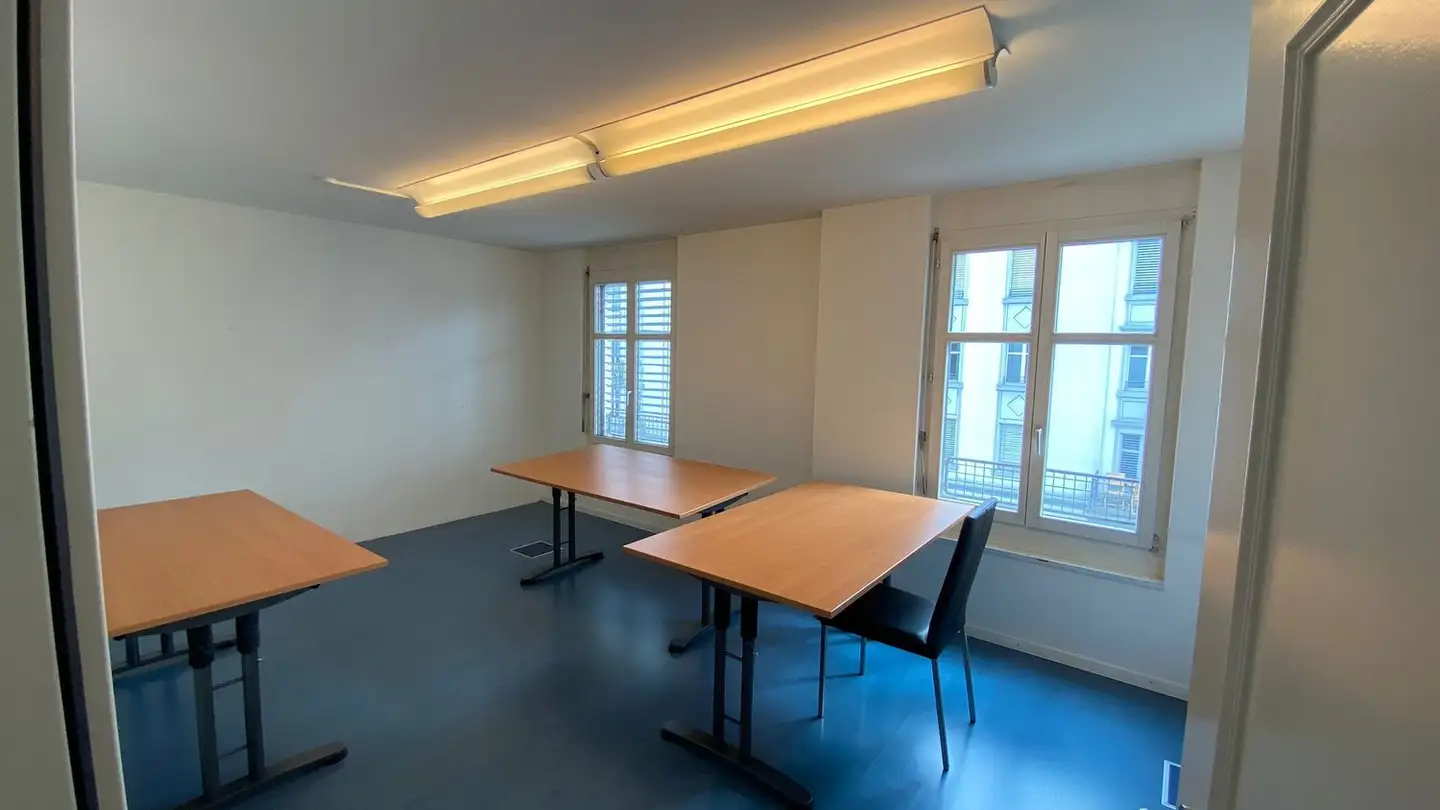 Bürofläche mieten - Ueberlandstrasse 101, 8600 Dübendorf