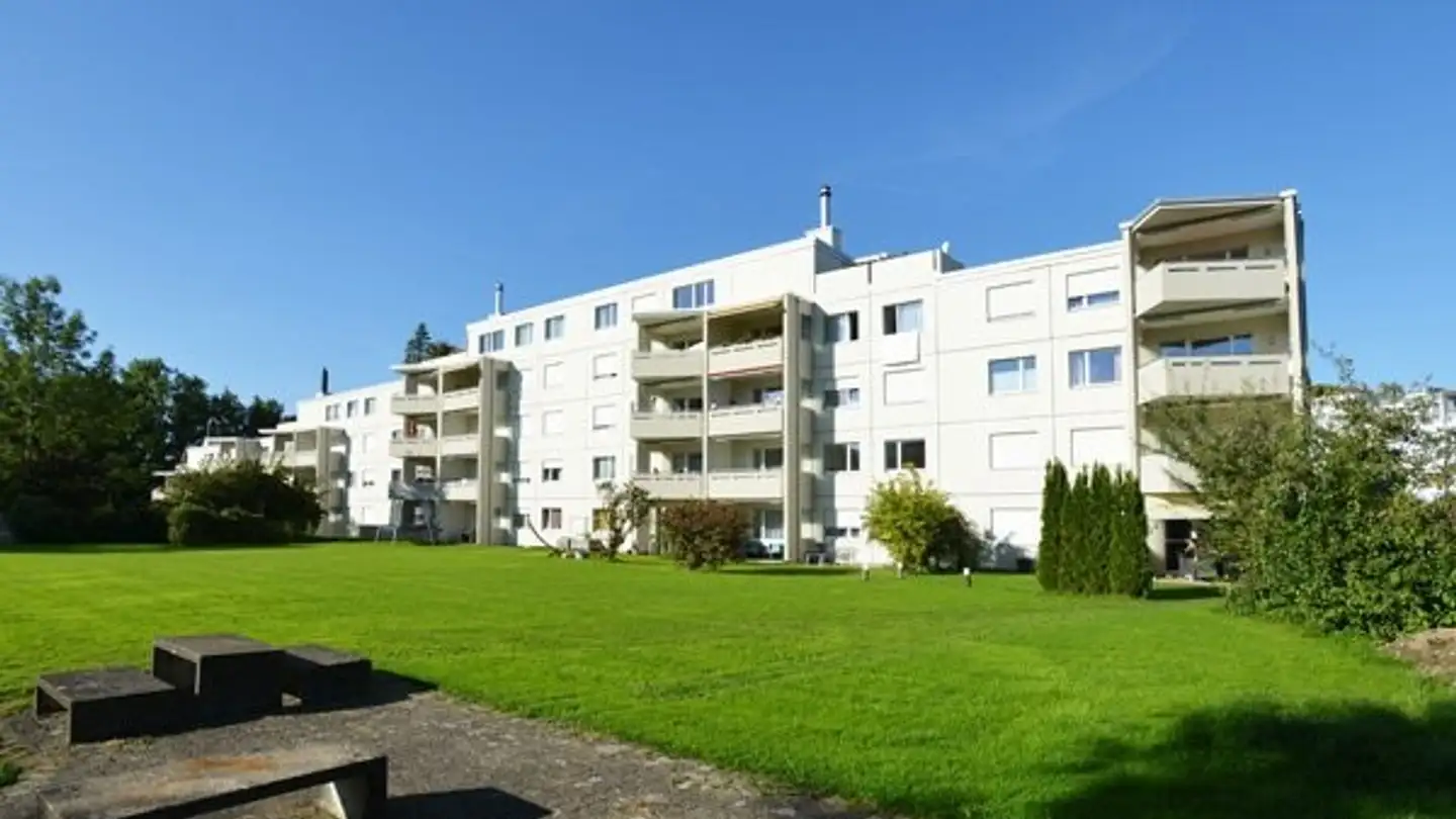 Apartment for rent - Langenmattstrasse 32, 8617 Mönchaltorf