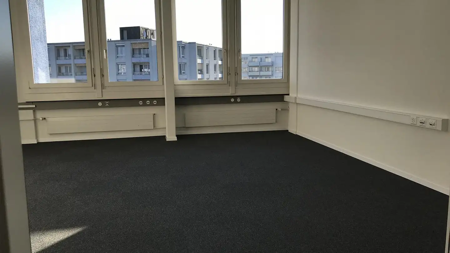 Bürofläche mieten - Industriestrasse 6, 8305 Dietlikon - Foto 2