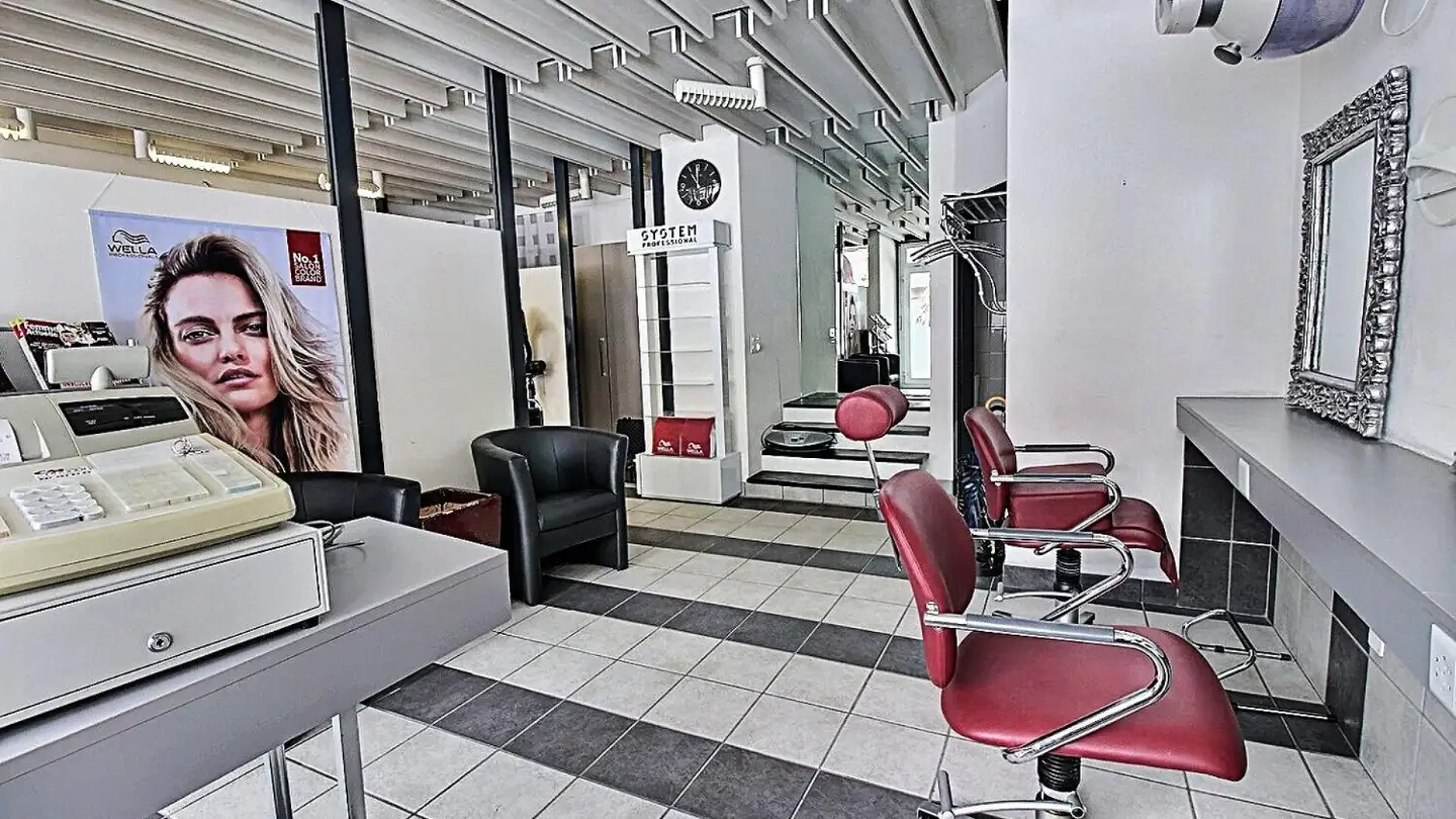 Commercial à vendre - Place Du Village 4, 1972 Anzère - Photo 4